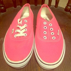 Classic Vans Sneakers